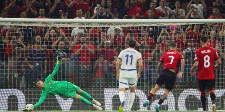 Humbi penalltinë kundër Serbisë, Manaj iu kërkon falje tifozëve: Sot ndjej një dhimbje të madhe, ju siguroj që…