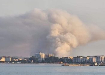 Zjarri në fushën e mbetjeve/ Nis procedimi për drejtorin e Ndërmarrjes së Pastrimit në bashkinë e Vlorës, nën hetim dhe 4 të tjerë