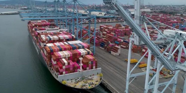 Nis raundi i ri i bisedimeve mes Kinës dhe SHBA-së për tarifat, delegacioni amerikan takohet me përfaqësuesit kinezë në Londër