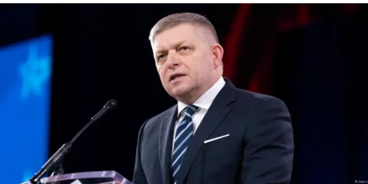 Sllovakia refuzon paketën e re të sanksioneve të BE-së ndaj Rusisë, Fico: Nuk parashtrohet një zgjidhje e vërtetë për krizën