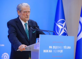 Berisha: Benet Becin e përdorën si limon të shtrydhur, vodhën së bashku dhe po e flakin tani