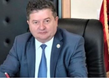 Abuzoi me fondet dhe punësoi familjarët e tij, arrestohet ish-Presidenti i Urdhrit të Stomatologut! Prokuroria: Ekzistonte rreziku i largimit dhe shmangies së përgjegjësisë