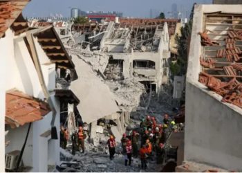 Konflikti Iran-Izrael/ IDF: Janë eleminuar nëntë ekspertë bërthamorë iranianë! Ministri izraelit: Nëse Khamenei vazhdon të qëllojë raketa, Teherani do të digjet