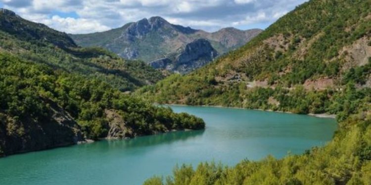 EMRI/ Tragjike, mbytet 22-vjeçari në lumin Mat