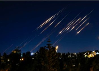 Irani paralajmëron banorët e Tel Avivit dhe Haifës të evakuohen: Një operacion ndëshkues do të kryhet së shpejti