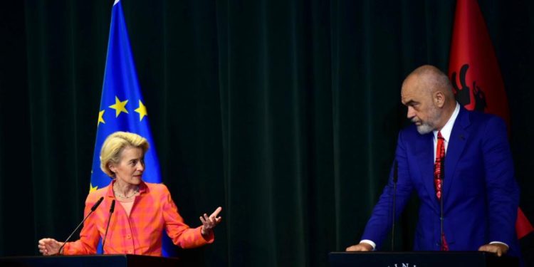 “Shqetësim serioz!” BE dënon sulmet e qeverisë ndaj SPAK pas arrestimit të Veliajt