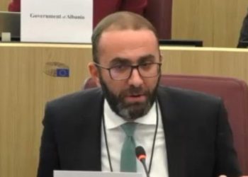 “Rama u tha prokurorëve se po lajthisni!” Takimi i Komitetit Parlamentar të Stabilizim Asociimit/ Bardhi shtron pyetjen: Na duhen rezultate konkrete apo strategji në letër