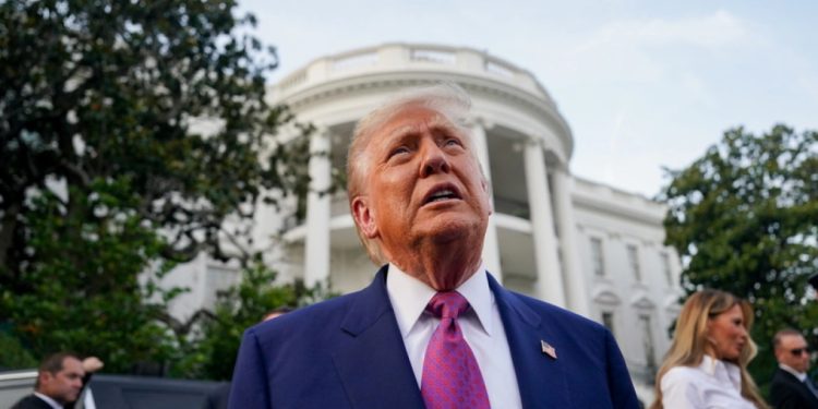 Trump nuk e përjashton një marrëveshje me Iranin as tani/ Presidenti pretendonte se Teherani ishte disa javë larg nga të paturit armë bërthamore