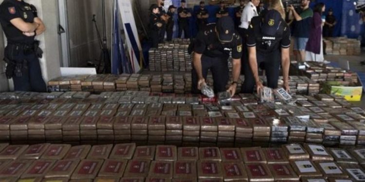 Nga Amerika Latine drejt Shqipërisë, kartelet e drogës përdorin manovra të reja për trafikimin e narkotikëve