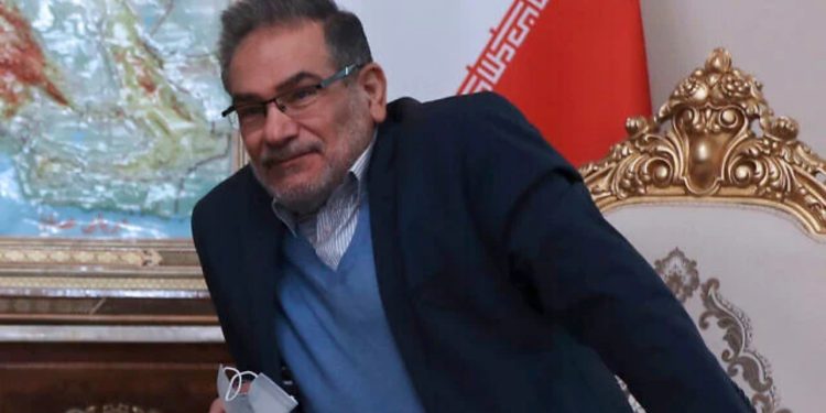 U raportua javën e kaluar se u vra nga sulmet e Izraelit, mediat iraniane pretendojnë se këshilltari i lartë i Khameneit është gjallë: Po shërohet nga plagët e rënda!