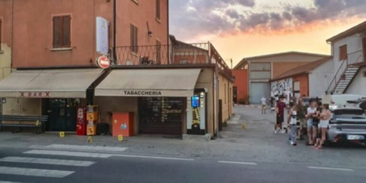 Të shtëna me armë në Itali/ Autorët dalin nga makina dhe hapin zjarr ndaj 4 personave, plagosen dy shqiptarë, dyshime për larje hesapesh