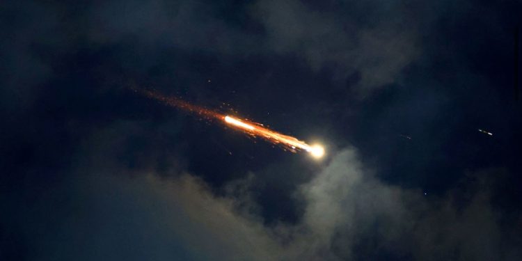 Irani hedh poshtë pretendimin e Izraelit se rezervat e raketave po i pakësohen: Kemi ndryshuar politikë, po vëmë në përdorim cilësinë dhe jo sasinë