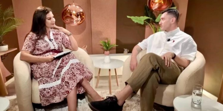 “Ishte një moment i vështirë… Djemtë janë më të lidhur me nënat!” Drini Zeqo rrëfen në “Elevate” ndarjen e prindërve
