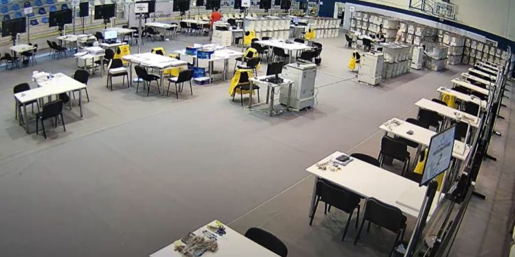 Përfundon për sot procesi i rinumërimit të votave për qarkun e Tiranës, si ndahen rezultatet deri më tani