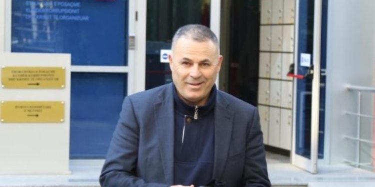 Nën akuzë për deklarim të rremë të pasurisë, shtyhet gjyqi ndaj Dogjanit, shkak angazhimi i tij në procesin e rinumërimit të votave