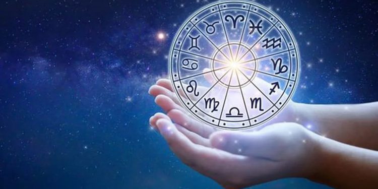 Dashuria do të luaj një rol thelbësor/ Parashikimi i horoskopit, ja çfarë kanë rezervuar yjet për ju sot