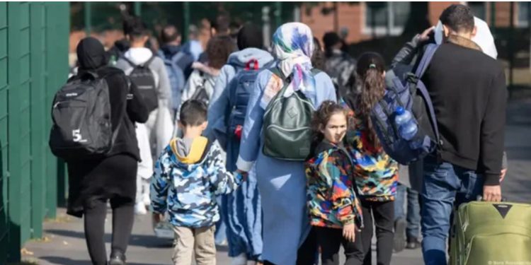 Historia e Mohammedit/ Gjermania pezullon ribashkimin familjar të refugjatëve