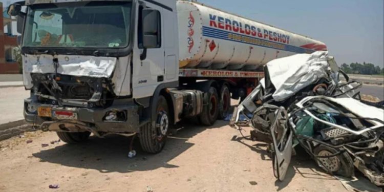 “Paguhenin rreth 3 dollarë në ditë”, 19 punëtore të një fabrike në Egjipt humbin jetën nga një aksident tragjik, mes tyre dy 14-vjeçare