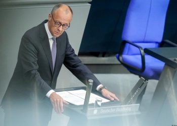 “Gjermania në borxhe rekorde”, DW: Qeveria parashikon të shpenzojë rreth 850 miliardë euro kredi të reja deri në vitin 2029