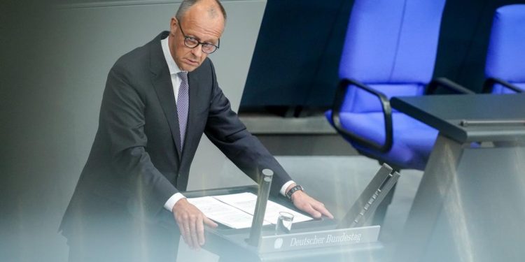 “Gjermania në borxhe rekorde”, DW: Qeveria parashikon të shpenzojë rreth 850 miliardë euro kredi të reja deri në vitin 2029