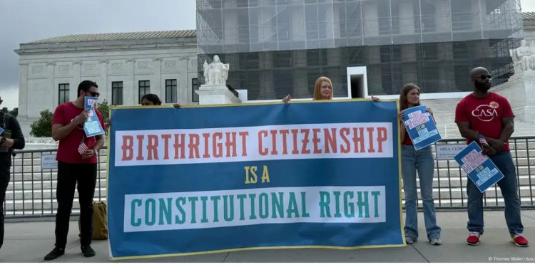 Analiza: A do të kufizohet e drejta e shtetësisë në SHBA pas vendimit të Gjykatës Supreme?