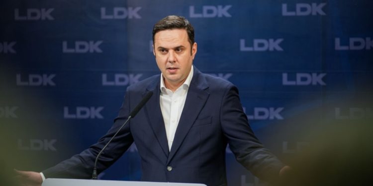 Abdixhiku pas takimit me Kurtin: Qëndrimet e tij nuk kanë ndryshuar, Kosova vazhdon të mbetet në krizë