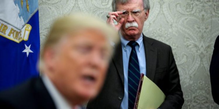 A do i hiqet non grata Berishës? Ish-këshilltari i Trump, Bolton: Nuk ishte vendimi i duhur dhe duhet të rishihet!