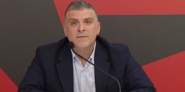 Blushi: Metës i është ndaluar e drejta për tu takuar me avokatin! Pas bisedës me gazetaren i hoqën të drejtën e telefonatës