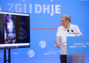 Akuzat për “Trenin bullgar” në zgjedhje, Berisha publikon video të tjera