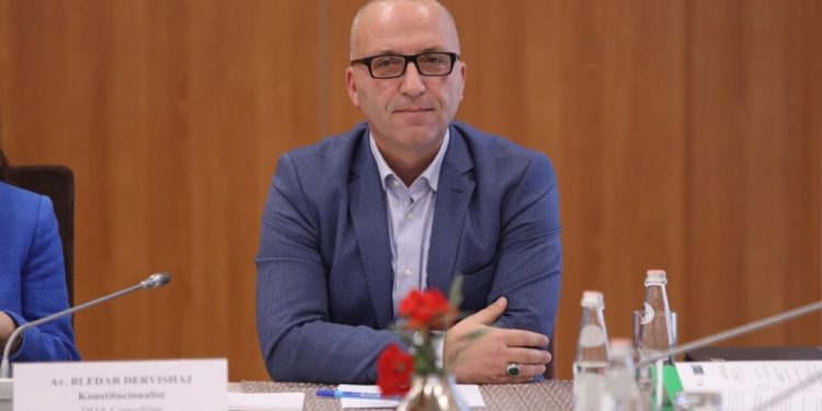 Drafti i ri i Kodit Penal, i pasigurt dhe plot mangësi