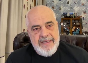 “Ka nevojë për një organizëm të mëtejshëm”/ Rama: Synojmë që 70% e trotuarit të jetë i lirë për qyetarët