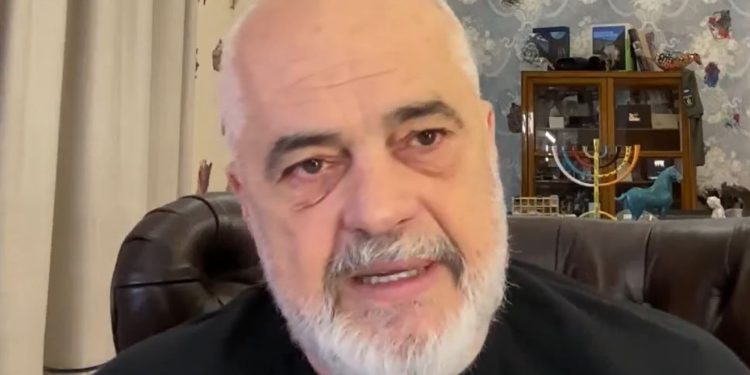 “Ka nevojë për një organizëm të mëtejshëm”/ Rama: Synojmë që 70% e trotuarit të jetë i lirë për qyetarët