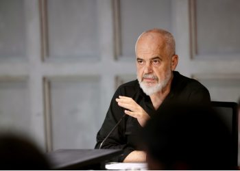 Rama zhvillon sot takim me deputetët e qarkut të Tiranës, marrin pjesë dhe drejtorët e bashkisë