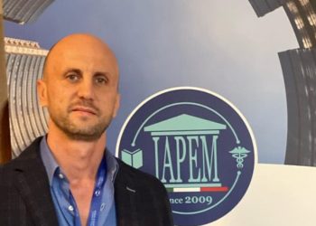 Arrestimet te klinika dentare në Tiranë, policia: “Golden Dental &Aesthetics” përdorte preparate të skaduara para 7 vitesh