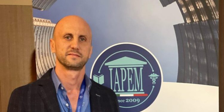 Arrestimet te klinika dentare në Tiranë, policia: “Golden Dental &Aesthetics” përdorte preparate të skaduara para 7 vitesh