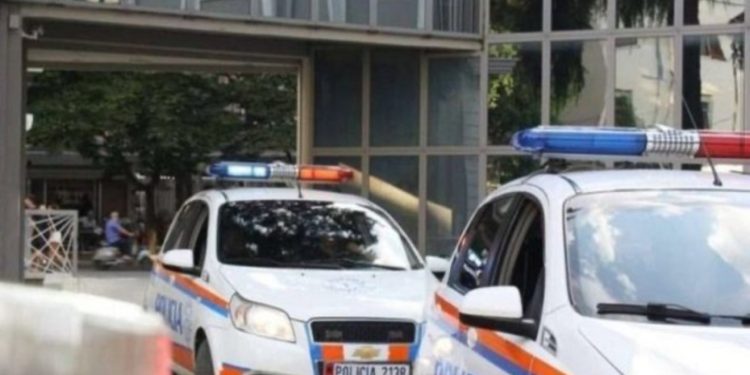 Policia rrethon befasisht Fierin! Disa të arrestuar, mes tyre edhe nënkryetarja e bashkisë