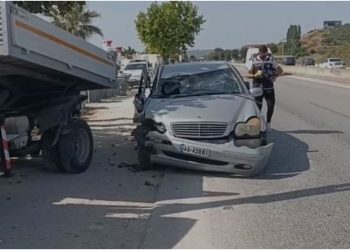 Aksident në aksin Lushnje–Rrogozhinë