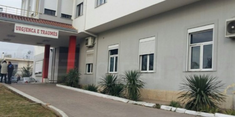 EMRI/ Aksident i rëndë në Sarandë, plagoset 27-vjeçari, transportohet me helikopter drejt spitalit të Traumës