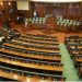 Gjykata Kushtetuese e Kosovës pezullon çdo veprim për konstituimin e Kuvendit, çfarë pritet të ndodhë