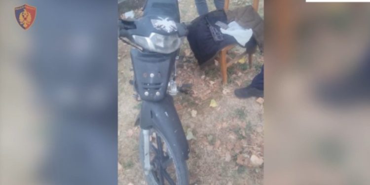 EMRI/ Parandalohet ngjarje kriminale në Lezhë, arrestohet 39-vjeçari që lëvizte me armë zjarri gati për qitje 