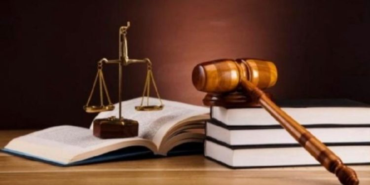 Kodi i ri Penal / Burg për gazetarët që zbulojnë sekrete, dënim edhe për komentet “intimiduese” ndaj gjyqtarëve