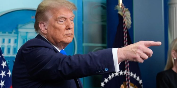 “Nëse nuk do të isha unë, do të ishin tani 6 luftëra të mëdha!” Trump e thotë sërish: Serbia dhe Kosova janë një tjetër rast