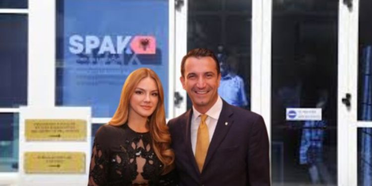 “Dua të bashkëpunoj me drejtësinë”, biznesmeni Gentian Sula: Kontratën për 200 mijë euro e nënshkrova si nder për Ajola Xoxën, nuk i dija problemet e saj ligjore