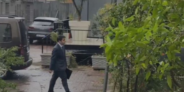 Jonaid Myzyri paraqitet sërish sot në SPAK, merret në pyetje nga prokurorët