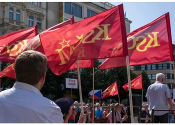 Republika Çeke ndalon propagandën komuniste, e barazon me atë naziste! Ligji i ri hyn në fuq nga 1 janari i vitit të ardhshëm