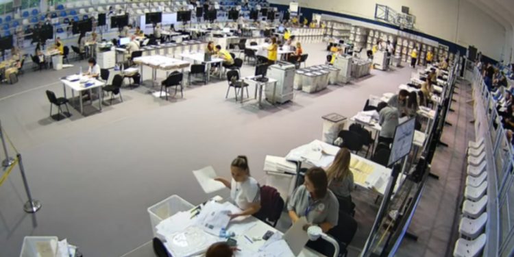 Rinumërimi në Fier nuk sjell asnjë ndryshim rezultati! Bien PD e Lapaj rritet ndjeshëm Zegjineja