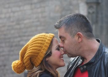 Aksioni i policisë te zyrat e ‘Bankers’ në Fier/ Në pranga edhe ish-bashkëshorti i moderatores Arbana Osmani