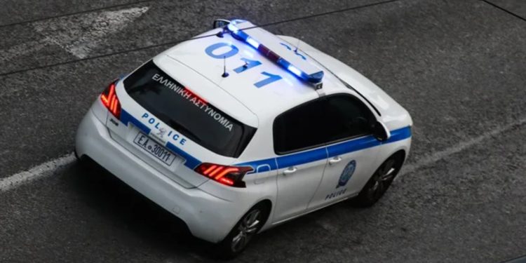 Goditet rrjeti i trafikimit të lëndëve narkotike në Greqi, në pranga 6 persona, mes të arrestuarve dhe shqiptarë