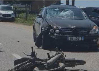 Aksidentoi për vdekje turistin sllovak, arrestohet shoferi 24-vjeçar, bashkëshortja e viktimës në spital