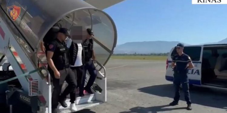 Në kërkim për tentativë vrasje dhe trafik droge, ekstradohet nga Greqia dhe Franca dy persona, njëri prej tyre ish-shoqëruesi i Samir Tahirit